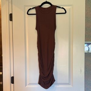 Elegant Brown Sleeveless Dress
